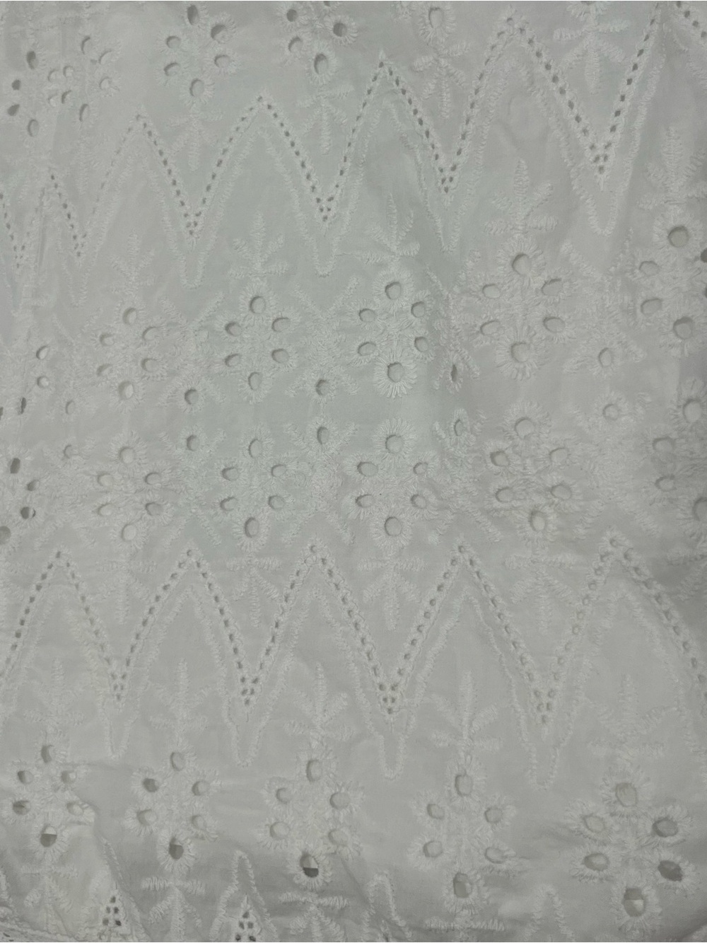 Denver Hayes White Eyelet Embroidered Ruffle Strap Cottagecore Tank Top L - Picture 6 of 7